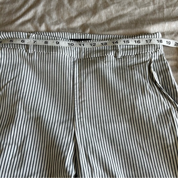 Hilary Radley Light Academia White and Grey Striped Business Casual Dress Pants - Picture 5 of 8